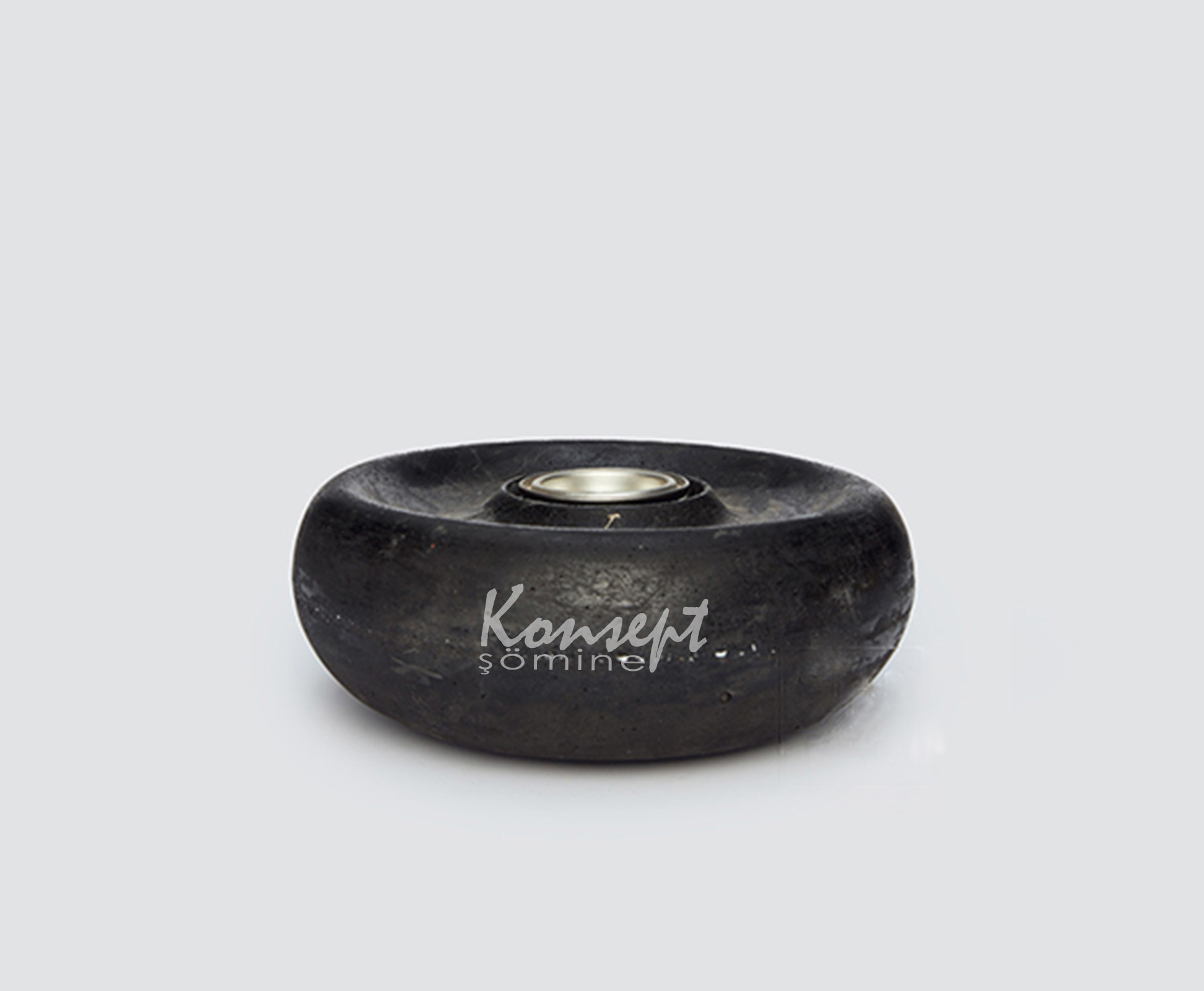 Portable ethanol fireplace 32